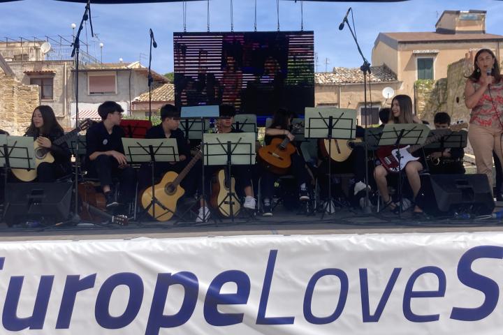 europe love sicily